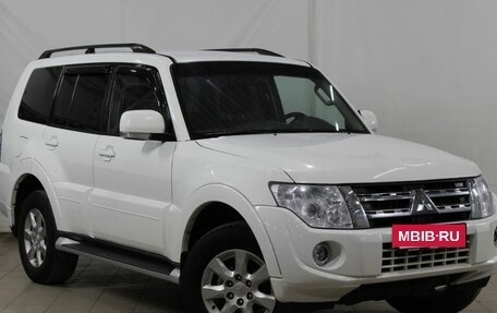 Mitsubishi Pajero IV, 2013 год, 2 050 000 рублей, 3 фотография