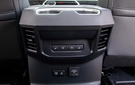 Toyota Tundra, 2025 год, 11 440 000 рублей, 10 фотография