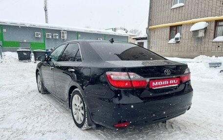 Toyota Camry, 2015 год, 1 900 000 рублей, 6 фотография