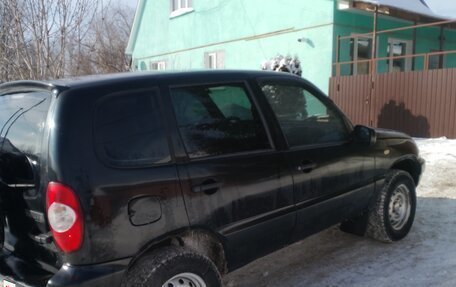 Chevrolet Niva I рестайлинг, 2003 год, 210 000 рублей, 17 фотография