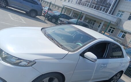 KIA Cerato III, 2010 год, 500 000 рублей, 2 фотография