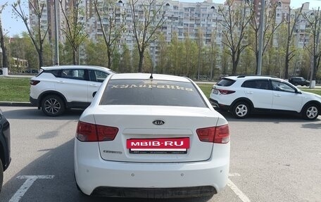 KIA Cerato III, 2010 год, 500 000 рублей, 4 фотография