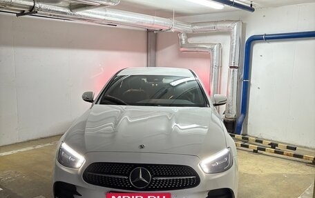 Mercedes-Benz E-Класс, 2021 год, 5 100 000 рублей, 3 фотография