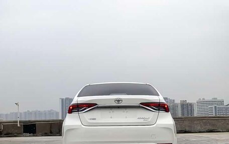 Toyota Corolla, 2022 год, 1 350 123 рублей, 7 фотография