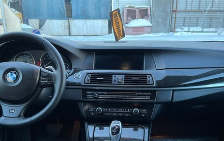 BMW 5 серия, 2011 год, 1 500 000 рублей, 2 фотография