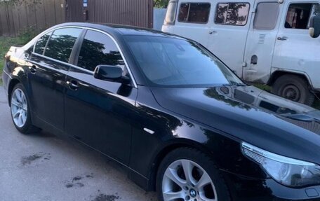 BMW 5 серия, 2006 год, 950 000 рублей, 2 фотография