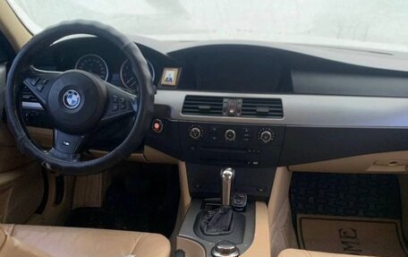 BMW 5 серия, 2006 год, 950 000 рублей, 4 фотография