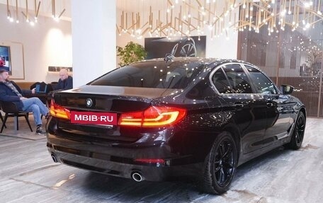 BMW 5 серия, 2019 год, 4 000 000 рублей, 6 фотография