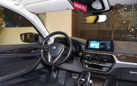 BMW 5 серия, 2019 год, 4 000 000 рублей, 20 фотография