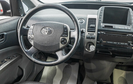 Toyota Prius, 2008 год, 929 000 рублей, 16 фотография