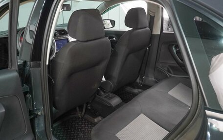 Volkswagen Polo VI (EU Market), 2011 год, 615 000 рублей, 11 фотография