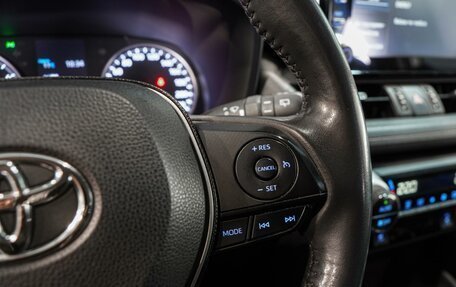 Toyota RAV4, 2020 год, 3 300 000 рублей, 18 фотография