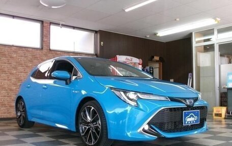 Toyota Corolla, 2018 год, 2 090 000 рублей, 3 фотография