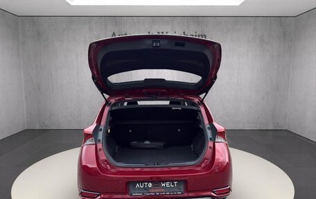 Toyota Auris II, 2017 год, 2 000 000 рублей, 10 фотография