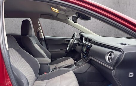 Toyota Auris II, 2017 год, 2 000 000 рублей, 16 фотография