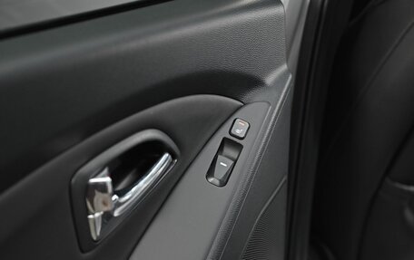 Hyundai ix35 I рестайлинг, 2013 год, 1 125 000 рублей, 14 фотография