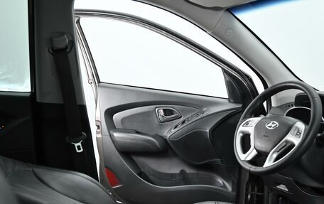 Hyundai ix35 I рестайлинг, 2013 год, 995 000 рублей, 7 фотография