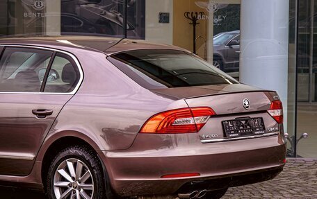 Skoda Superb III рестайлинг, 2014 год, 995 000 рублей, 10 фотография