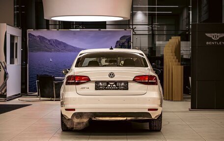 Volkswagen Jetta VI, 2018 год, 1 055 000 рублей, 5 фотография