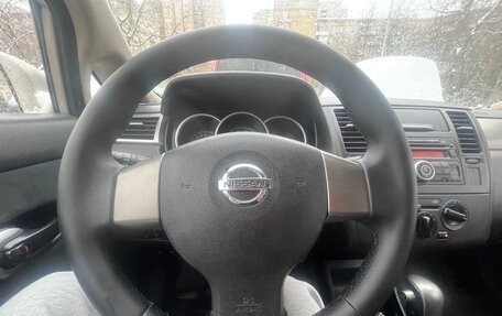 Nissan Tiida, 2011 год, 700 000 рублей, 2 фотография