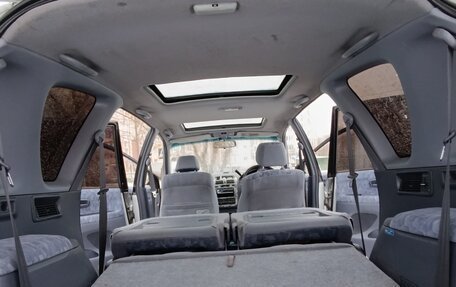 Toyota Ipsum II, 1998 год, 670 000 рублей, 18 фотография