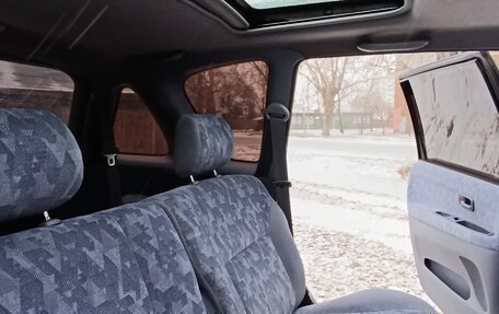 Toyota Ipsum II, 1998 год, 670 000 рублей, 13 фотография