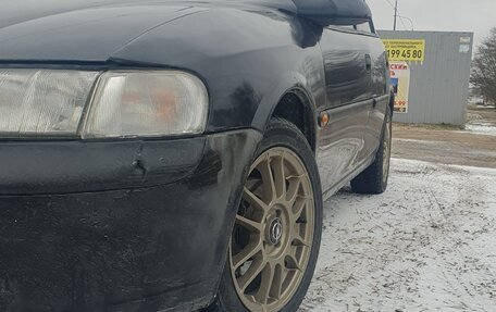 Opel Vectra B рестайлинг, 1996 год, 180 000 рублей, 3 фотография