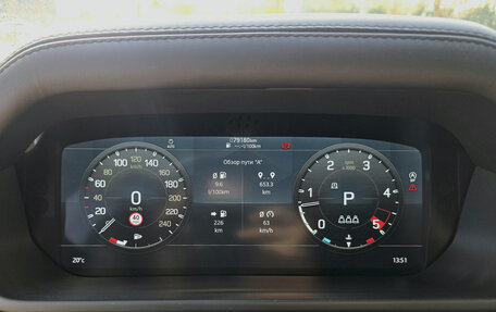 Land Rover Defender II, 2022 год, 11 000 000 рублей, 19 фотография