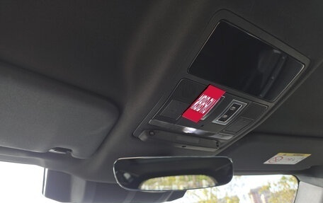 Land Rover Defender II, 2022 год, 11 000 000 рублей, 20 фотография