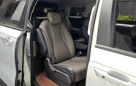 KIA Carnival, 2024 год, 5 580 000 рублей, 17 фотография