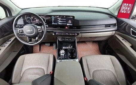 KIA Carnival, 2024 год, 5 580 000 рублей, 16 фотография