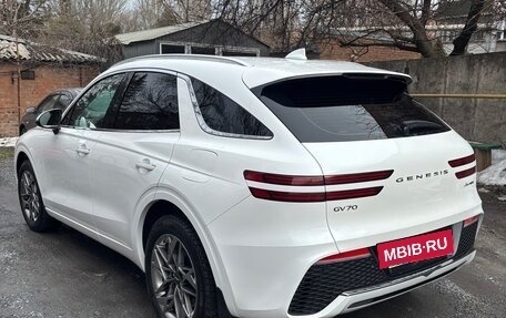 Genesis GV70, 2021 год, 4 100 000 рублей, 5 фотография