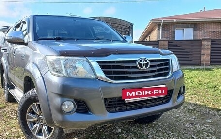 Toyota Hilux VII, 2014 год, 2 480 000 рублей, 9 фотография