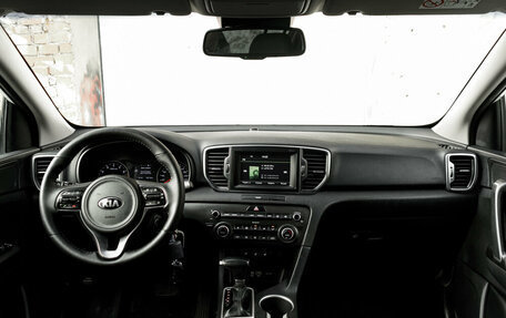 KIA Sportage IV рестайлинг, 2016 год, 1 800 000 рублей, 12 фотография