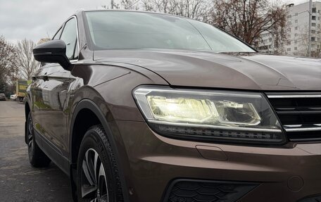 Volkswagen Tiguan II, 2019 год, 2 550 000 рублей, 4 фотография
