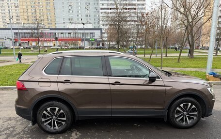 Volkswagen Tiguan II, 2019 год, 2 550 000 рублей, 18 фотография