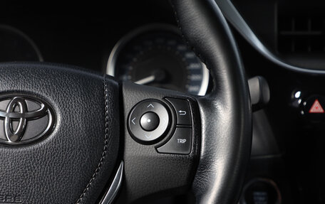 Toyota Corolla, 2018 год, 2 099 000 рублей, 15 фотография