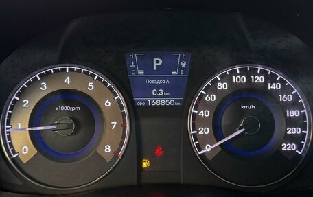 Hyundai Solaris II рестайлинг, 2011 год, 649 000 рублей, 11 фотография