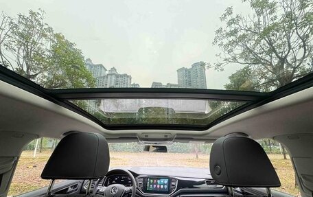 Volkswagen T-Roc I, 2022 год, 1 450 000 рублей, 22 фотография