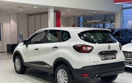 Renault Kaptur I рестайлинг, 2018 год, 1 499 900 рублей, 11 фотография