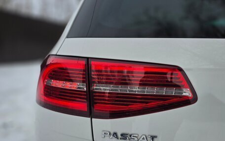 Volkswagen Passat B8 рестайлинг, 2018 год, 2 330 000 рублей, 6 фотография