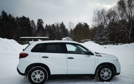 Suzuki Vitara II рестайлинг, 2019 год, 1 990 000 рублей, 3 фотография