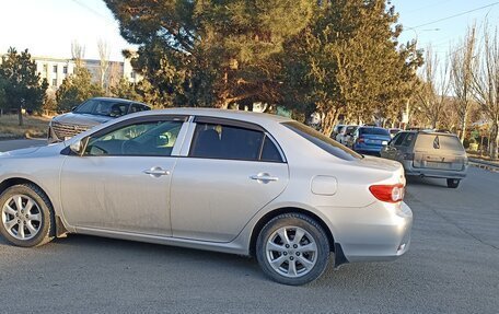 Toyota Corolla, 2011 год, 1 050 000 рублей, 2 фотография