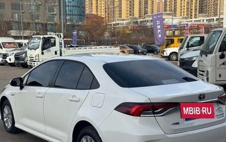 Toyota Corolla, 2022 год, 1 970 000 рублей, 5 фотография