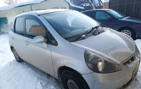Honda Fit III, 2002 год, 250 000 рублей, 3 фотография