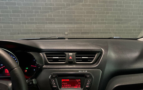 KIA Rio III рестайлинг, 2013 год, 860 000 рублей, 10 фотография