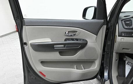 KIA Carnival III, 2018 год, 1 695 000 рублей, 13 фотография