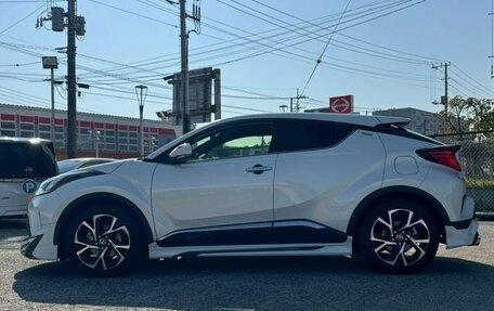 Toyota C-HR I рестайлинг, 2020 год, 1 590 002 рублей, 4 фотография