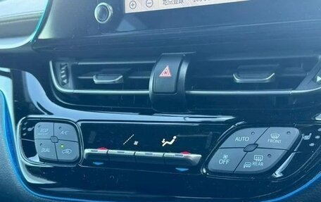 Toyota C-HR I рестайлинг, 2020 год, 1 590 002 рублей, 15 фотография