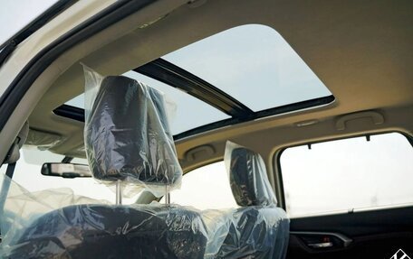 Toyota Urban Cruiser, 2025 год, 3 160 000 рублей, 16 фотография